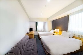 SureStay Plus Hotel by Best Western Shin-Osaka