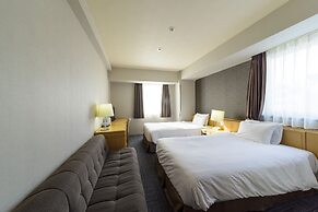 SureStay Plus Hotel by Best Western Shin-Osaka