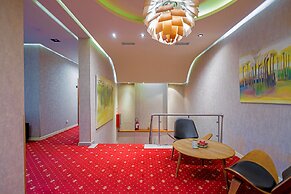 La Boheme Hotel