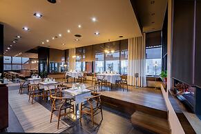 La Boheme Hotel