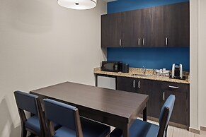 Holiday Inn Express Moline - Quad Cities Area by IHG