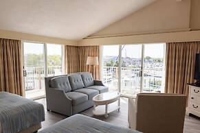 Anchor In Distinctive Waterfront Lodging