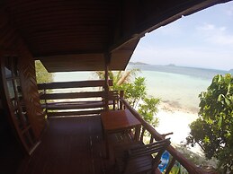 Moon Beach Resort