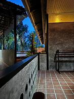 Araya Boutique Hotel