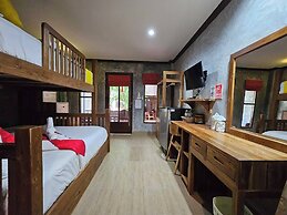 Araya Boutique Hotel