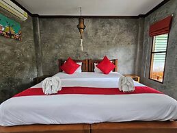 Araya Boutique Hotel