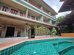 Araya Boutique Hotel