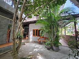 Araya Boutique Hotel