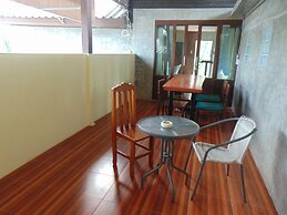 Araya Boutique Hotel