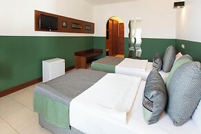 Magna Manastir Hotel