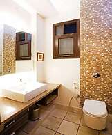 Evergreen Suites Defence Colony