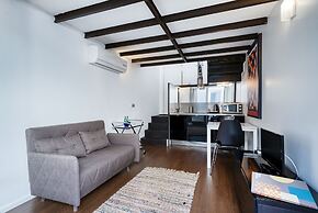 Olala Fine Arts Studios