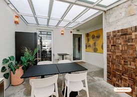 Olala Fine Arts Studios