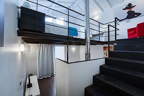 Olala Fine Arts Studios