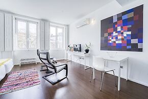 Olala Fine Arts Studios