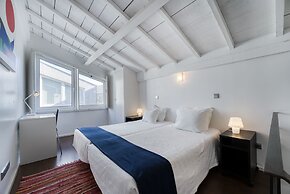 Olala Fine Arts Studios