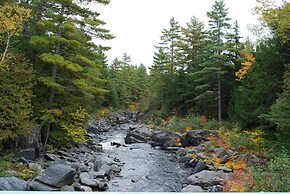 Abbot Trailside Lodging