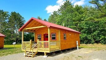 Abbot Trailside Lodging