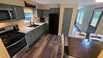 Abbot Trailside Lodging