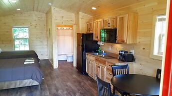Abbot Trailside Lodging