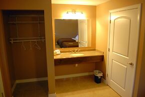 Abbot Trailside Lodging