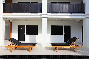 99 The Gallery Hotel