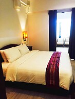 99 The Gallery Hotel