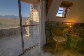 Rostock Ritz Desert Lodge
