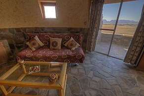 Rostock Ritz Desert Lodge