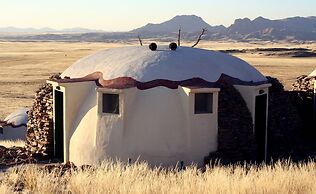 Rostock Ritz Desert Lodge