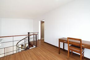 Lasalle Suites Hotel & Residence