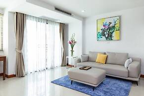 Lasalle Suites Hotel & Residence