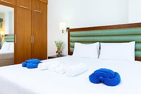 Lasalle Suites Hotel & Residence