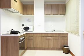 Lasalle Suites Hotel & Residence