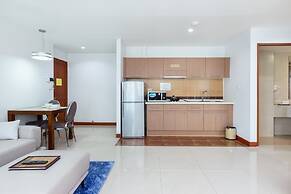 Lasalle Suites Hotel & Residence