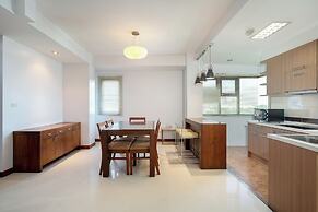 Lasalle Suites Hotel & Residence