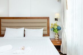 Lasalle Suites Hotel & Residence