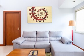 Lasalle Suites Hotel & Residence