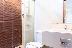 Lasalle Suites Hotel & Residence