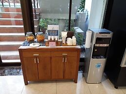 Lasalle Suites Hotel & Residence