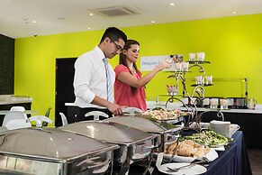 Holiday Inn Express Hotel & Suites Puebla Angelopolis by IHG