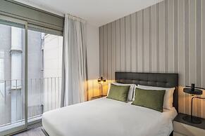 Aspasios Catedral Apartments
