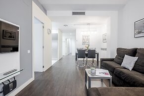 Aspasios Catedral Apartments