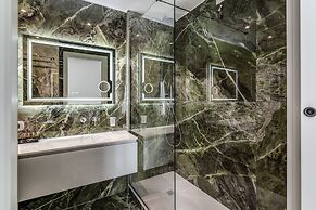 Rome55 - Piazza di Spagna