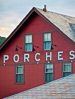 The Porches Inn at Mass MoCA