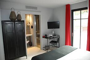 Pont Levis Hôtel By Franck Putelat