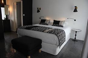 Pont Levis Hôtel By Franck Putelat