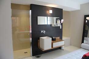 Pont Levis Hôtel By Franck Putelat