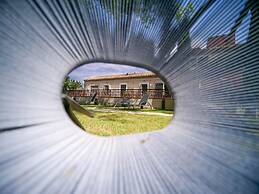 Pont Levis Hôtel By Franck Putelat