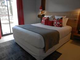 Pont Levis Hôtel By Franck Putelat